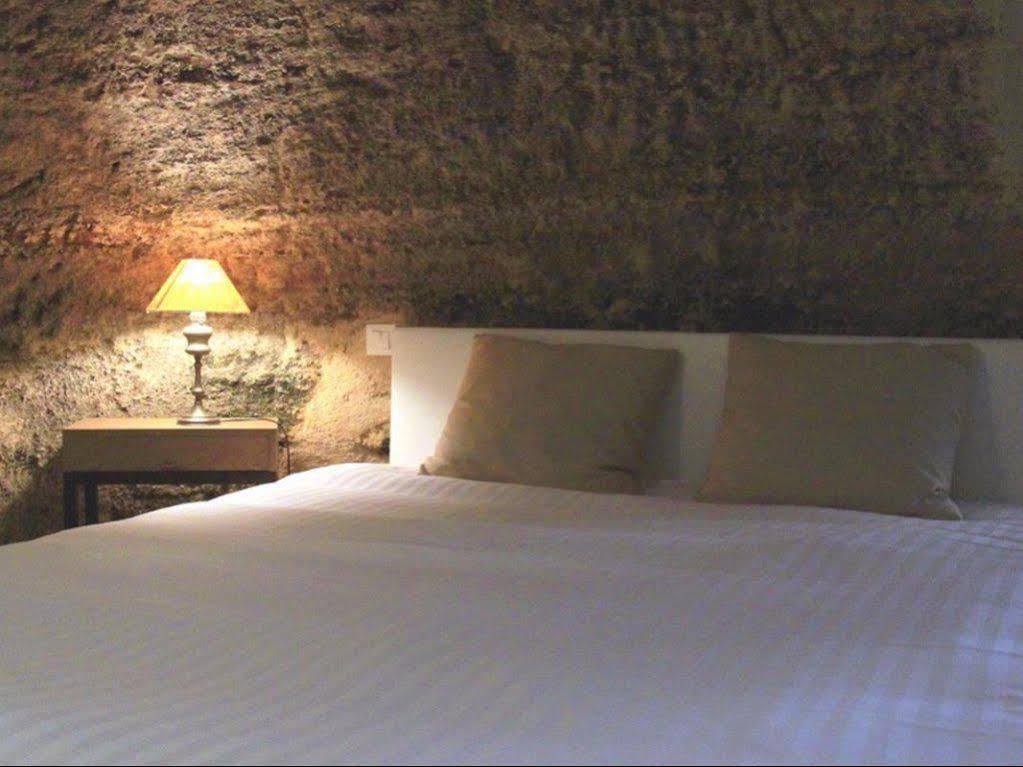 Rocaminori Hotel Louresse-Rochemenier Kültér fotó